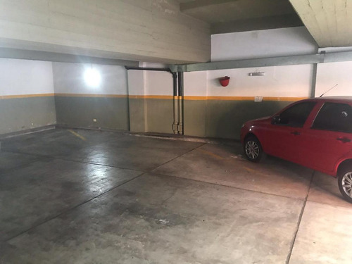 Imagen 3 de 3 de Cochera - Colegiales