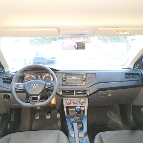 Volkswagen Polo Track 1.0 Flex 12V 5p