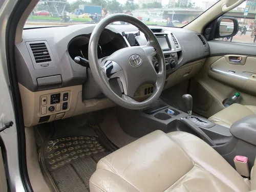Toyota Fortuner Sr5 4x2 2700cc At Aa