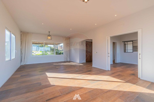 Venta Casa Mirador Tres Dorm Y Servicio Completo