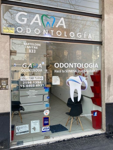 Imagen 2 de 12 de Local Comercial A La Calle En Venta - Moron Centro