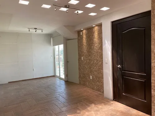 Casa En Condominio, 3 Recámaras, Cocina Equipada, Sala Comedor, 3.5 Baños,1 Cajón De Estacionamie...