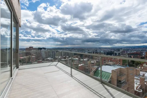 Apartamento En Venta En Los Rosales. Cod V3001