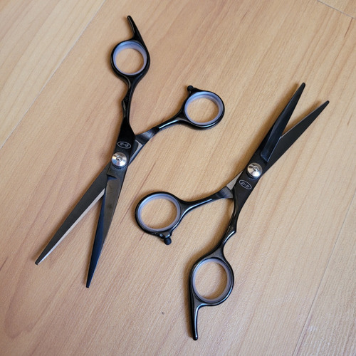 Kit 3 Tesouras Profissionais Barbeiro Fio Laser Navalhas