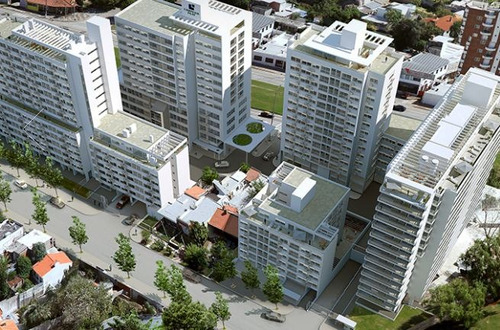 Oviedo Casi Av. Italia . Piso 13. Al Norte. 2 Dorm, 1 Baño. Cocina Integrada Con Terraza.2 Garajes Y Tasas Y Conexiones Incluidas Barbacoa Vig. 24hs. Vista Despejada Al Norte Soleado.