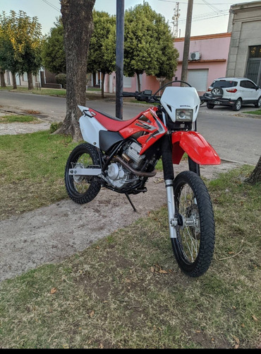 Honda Tornado