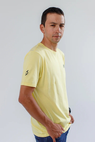 Imagen 2 de 2 de Camiseta Pavé Esencial