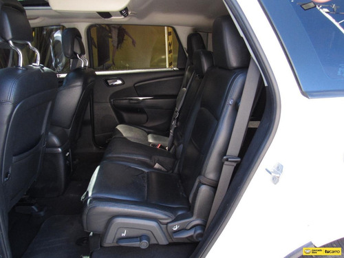 Imagen 17 de 25 de Dodge Journey 2.4 Sxt