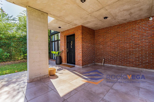 Imagen 5 de 29 de Casa En Venta En Banco Provincia De Bs. As. Country Club