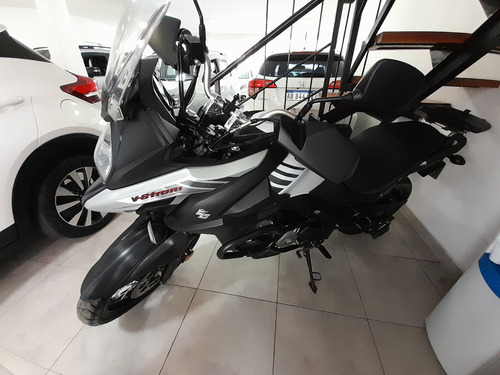 Suzuki V-strom Sport Adventure Tourer Año 2016 - 650 Cc