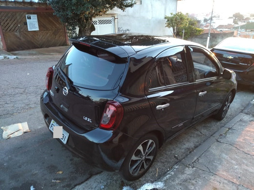 Nissan March Sl 1.6 Flexstar 2017