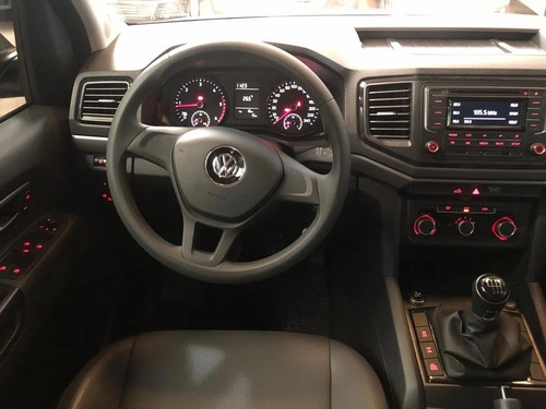 Volkswagen Amarok Trendline 4x2 0km Financio / Permuto
