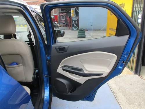 Ford Ecosport TITANIUM 4X2 2000CC AT AA