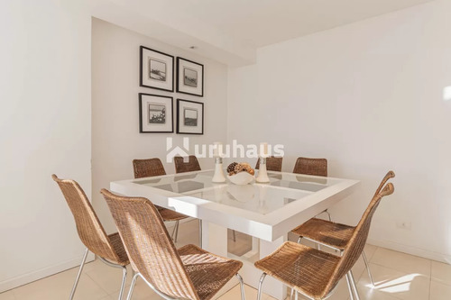 Alquiler Apartamento Tres Dormitorios Punta Del Este Edificio Torre Del Mar