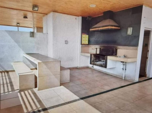 Excelente Depto , 3 Dormitorios , 2 Baños , Pleno Centro .