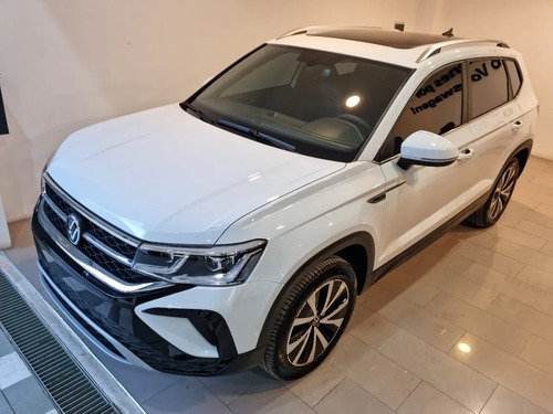 Imagen 6 de 25 de Volkswagen Taos Highline At 250tsi Gr