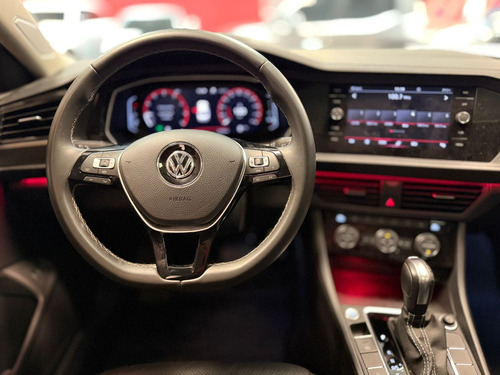 Volkswagen Vento 1.4 Highline 150cv At