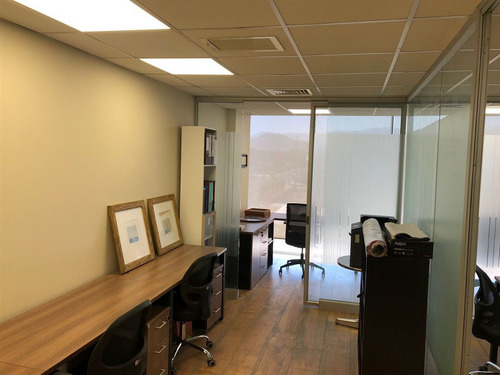 Oficina En Arriendo En Lo Barnechea