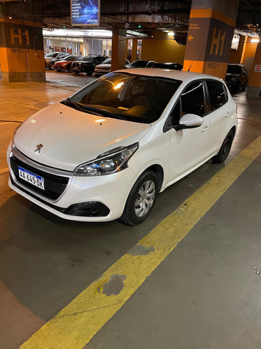 Peugeot 208 2016 1.5 Active
