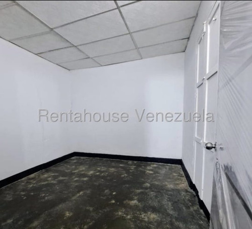 Juan Carlos González. Renta House Carabobo Alquila Casa Para Uso Comercial Urb. Los Colorados Valencia Mls #25-14887 Rah/jcg.