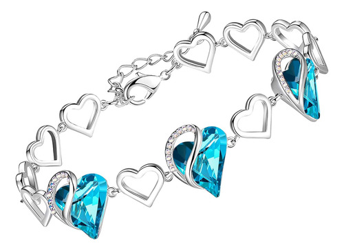 Brazalete Con Diseno De Corazones