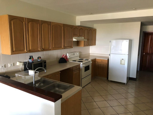 Imagen 3 de 8 de Apartamento Amueblado En Renta En Zona 10 Oakland
