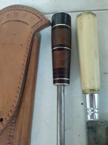 Imagen 2 de 7 de Cuchillo Criollo Con Vaina Y Chaira Nuevos.