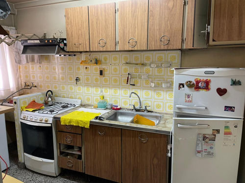 Imagen 5 de 9 de Departamento 2 Amb C/ Frente Villa Urquiza