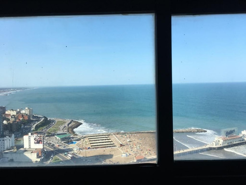 Imagen 5 de 14 de 2 Ambientes Vista Plena Al Mar Reciclado Frente Al Casino!