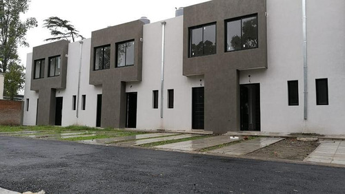 Imagen 22 de 30 de Ph De Tres Ambientes En Venta, Ituzaingo. Barrio Cerrado.