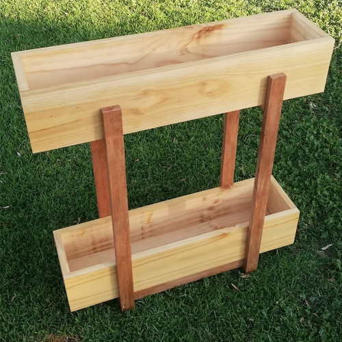 Imagen 3 de 8 de Jardinera Madera Little Garden 2 The Little Yisus