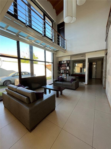 Imagen 2 de 26 de Casas Casa - Venta