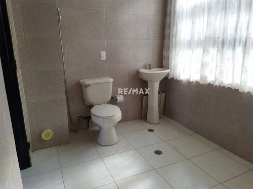 Imagen 6 de 16 de Town House, Los Portales Ii
