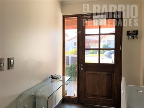 Imagen 11 de 25 de Casa En Venta En Colina
