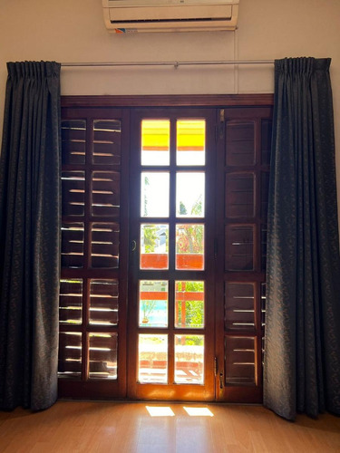 Casa De Categoría En Venta - Bajada Del Cerro