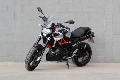 Aprilia Shiver 900