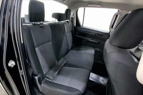 Imagen 20 de 25 de Toyota Hilux Pick-up 4 Pts Doble Cab Sr, Tm5, A/ac, Ve, Ra-