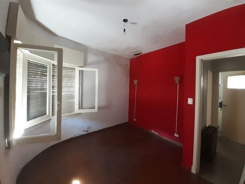 Imagen 7 de 10 de Casa En Venta De 2 Dormitorios C/ Cochera En Bella Vista