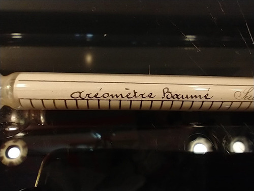 Antiguo Areometre Baume Con Estuche