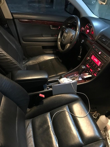Imagen 6 de 10 de Audi A4 3.0 I Tiptronic Quattro 2007