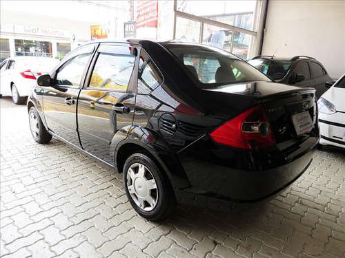 Imagem 9 de 10 de Ford Fiesta 1.6 8v (flex)