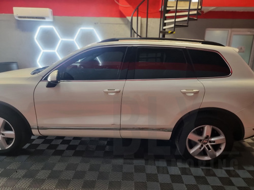 Volkswagen Touareg 3.6 At