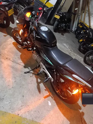 Bajaj Pulsar 180