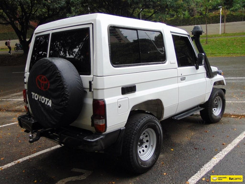 Toyota Land Cruiser Carevaca