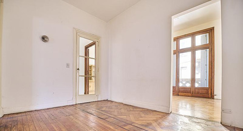 Venta Departamento 3 Ambientes Antiguo Con Balcón Ex Pasaje Peluffo Almagro