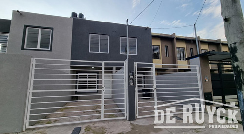 Duplex En Venta En Quilmes Oeste