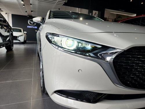 Mazda3 Grand Touring Hibrido 2.0/2026/LG