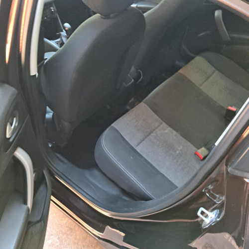 Peugeot 208 1.6 Active