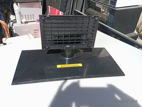 Base Para Tv Lg De 42 Modelo 42lw5600-ua Negro (Usado)