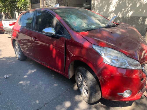 Peugeot Baja 208 5p Baja Total Felline 1.4 5p